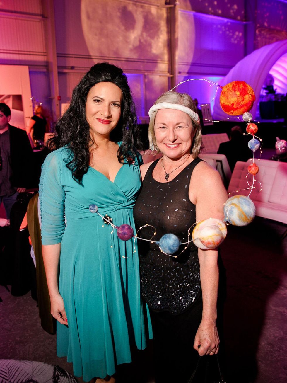 015 Rachel Winer, left, and Nancy Wozney at the Fresh Arts Space Ball March 2014
