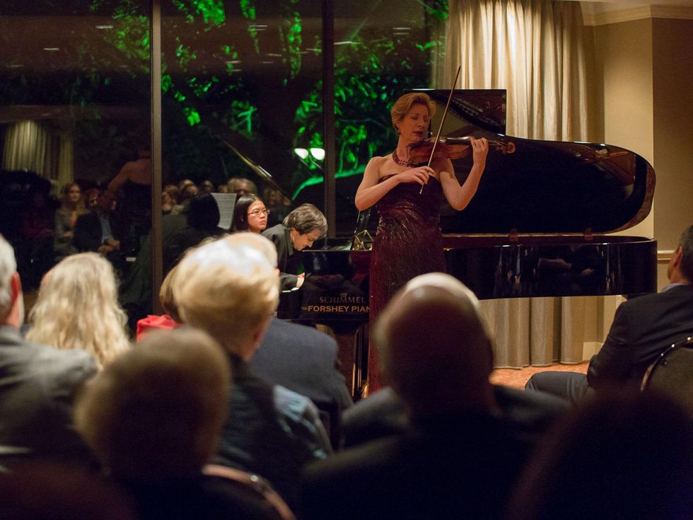 0315 Elizabeth Pitcairn at Houston Friends of Chamber Music Red Violin event March 2014
