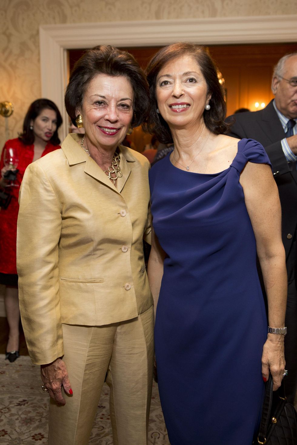 0418 Kathy Goossen, left, and Lily Kooros at the Tiger Ball kickoff party September 2014