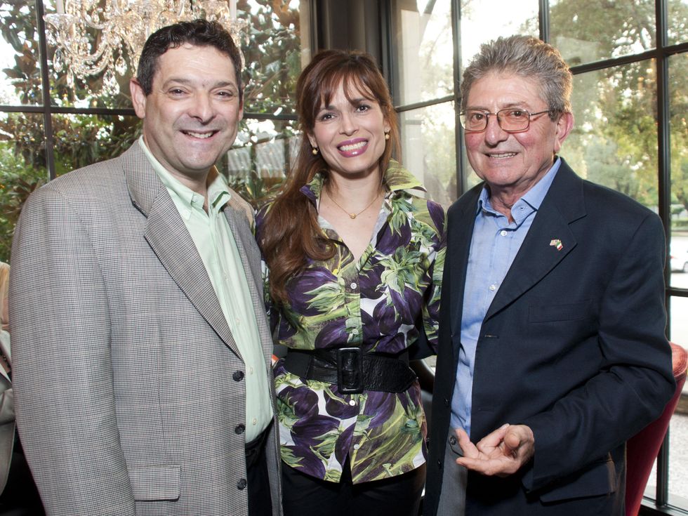 046_CAP honoree party, June 2012, Carlos Barbieri, Karina Barbieri, Oscar Scaglietti