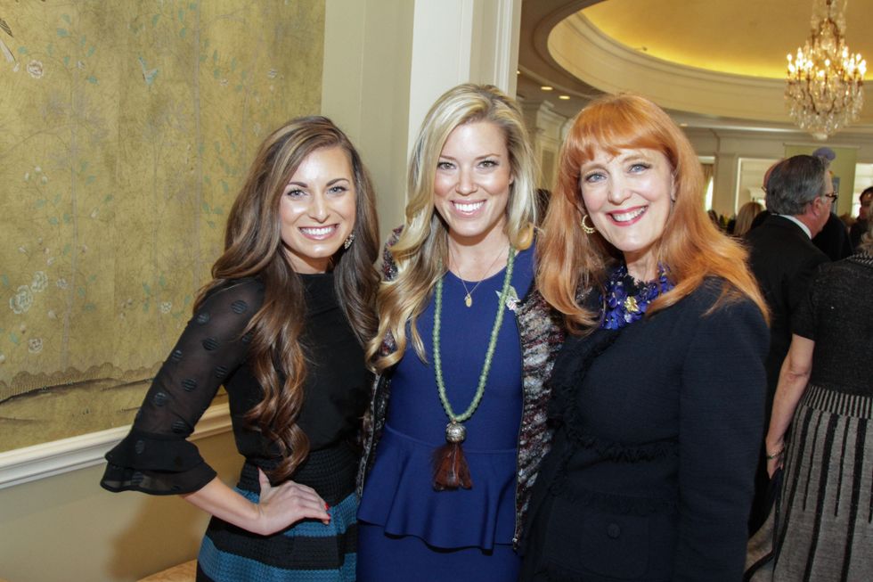 1 Ashley Appling, from left, Holly Smith and Gracie Cavnar at the RFS Blue Plate Special Cafe November 2013