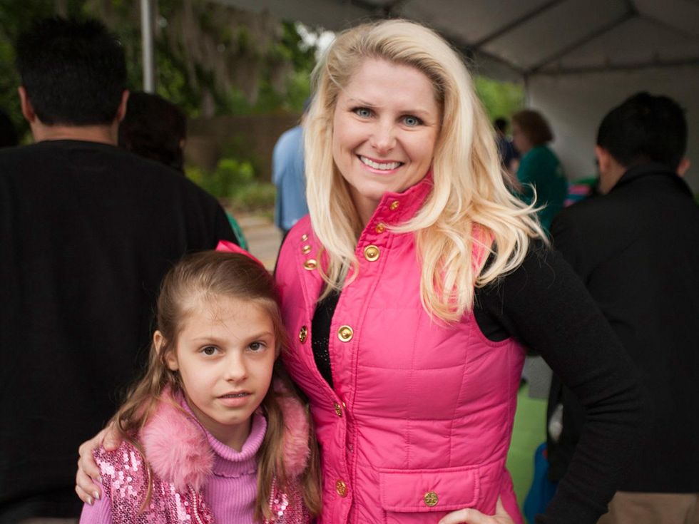 1 Caroline Thomas, left, and Rebecca Thomas at the Texas Children's Hospital Ambassadors Family Party April 2014