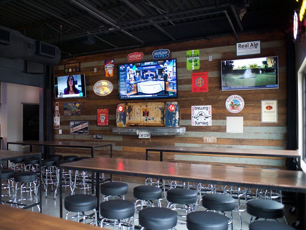 1 first look inside Doc's Motorworks in Montrose November 2014