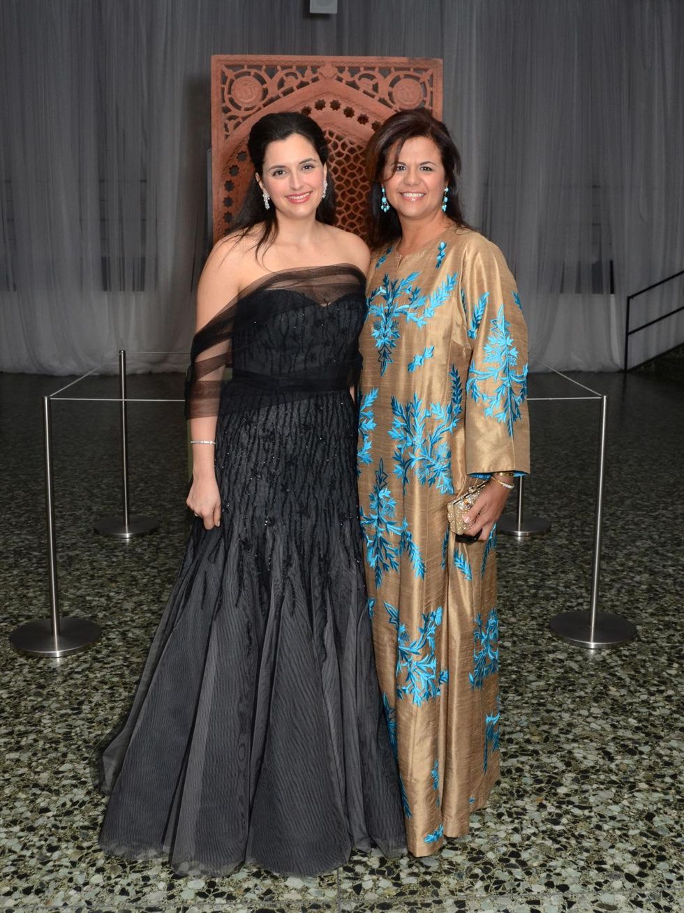 1, Islamic World gala, January 2013, Zeina Fares, Lorena Karpen