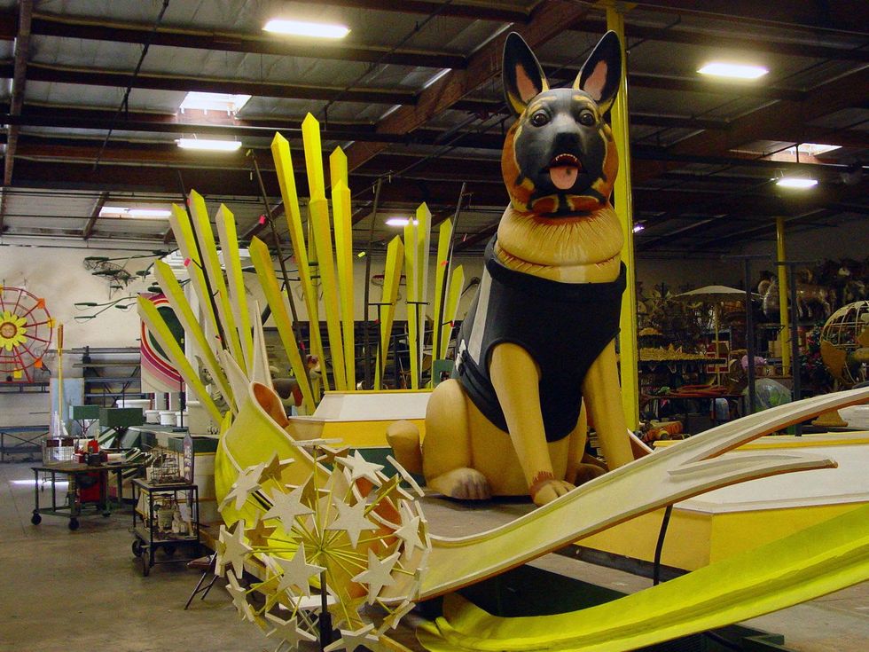 1 K9s4COPS Rose Bowl float December 2013