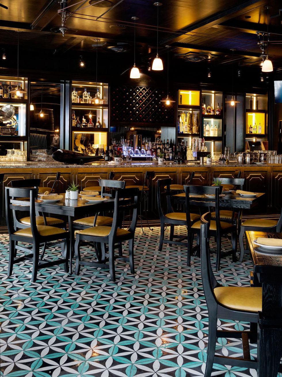 1 La Bikina in The Woodlands September 2014 interior bar