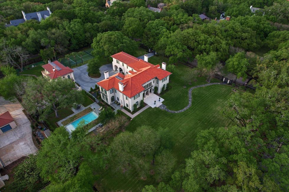 1 Longfellow Lane Houston