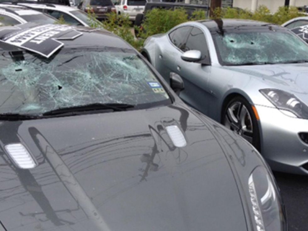 1 naked man arrested after smashing cars in The Galleria area November 2013