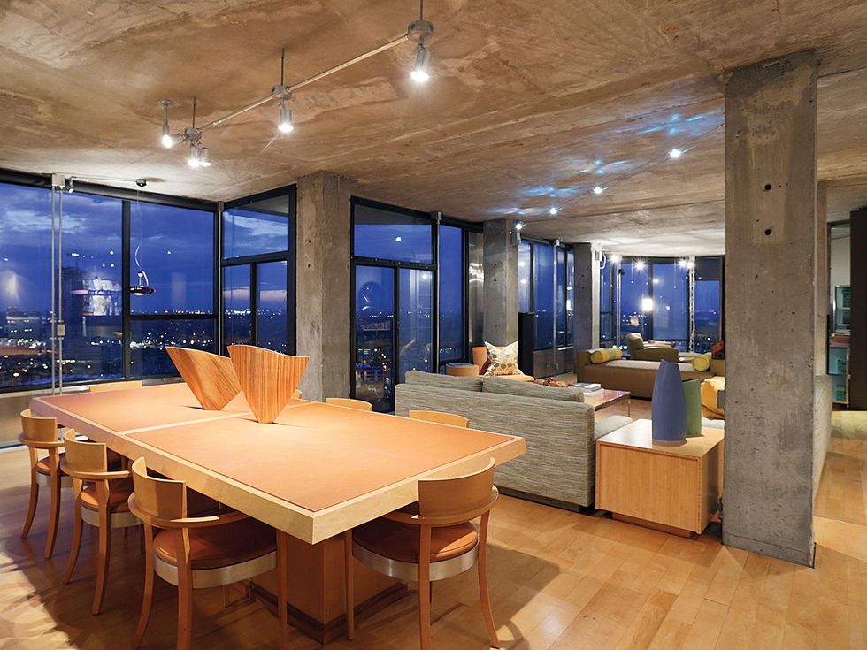 1 On the Market 14 Greenway No. Ph 28e November 2014 dining room to living area