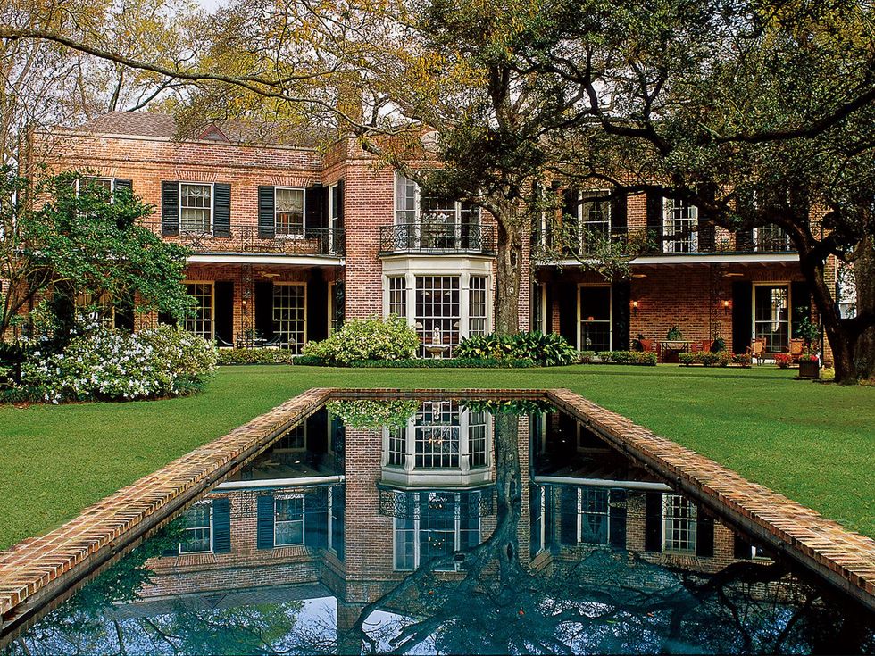 1 On the Market 3 Remington Lane John Staub April 2014