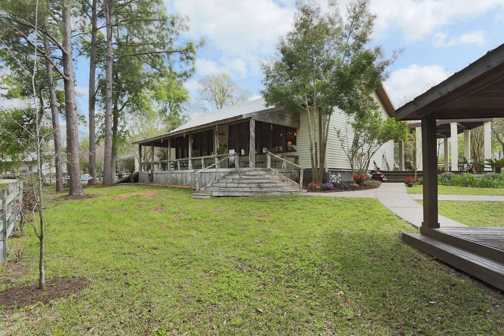 1 On the Market Morning Glory Farm in Brenham November 2014