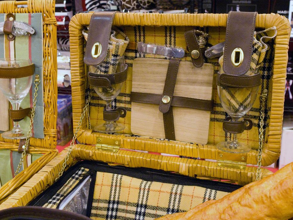 Pie & chocolatecovered bacon, oh my! 5 don't miss food items at the