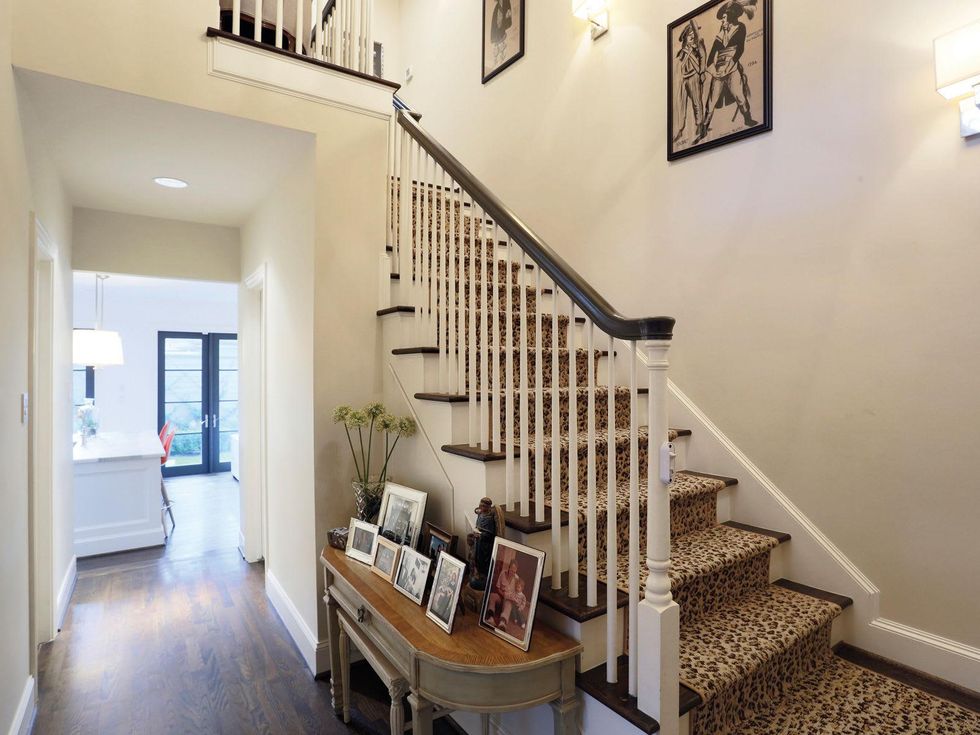 10 On the Market 2128 Bartlett St. September 2014