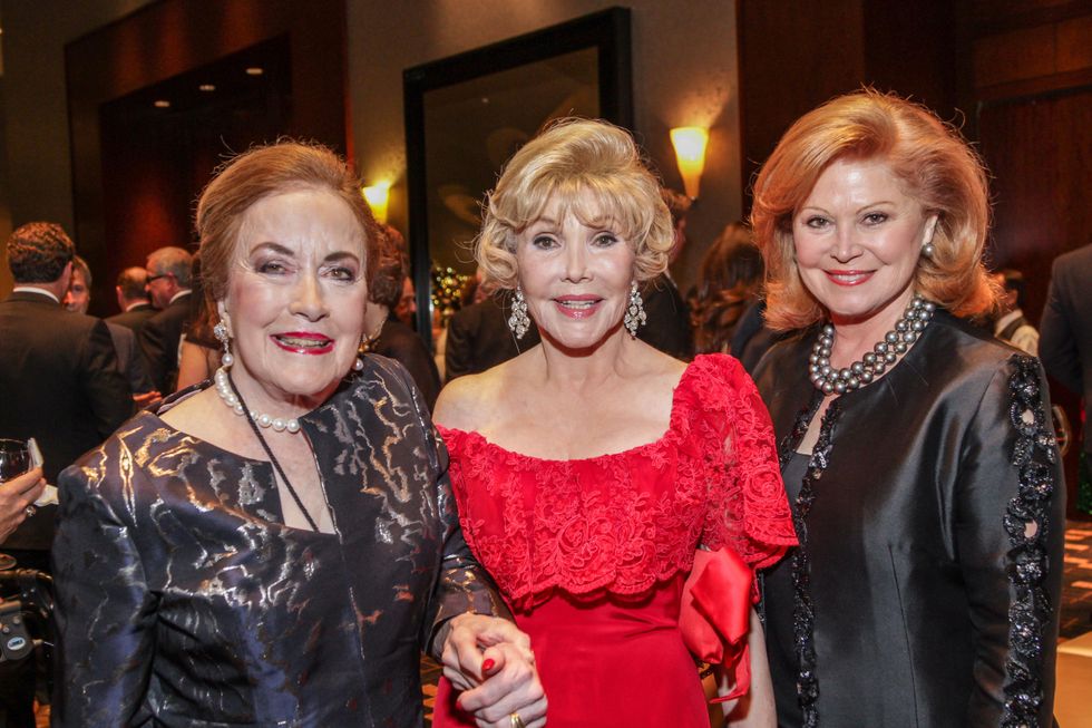 10 Sue Trammell Whitfield, from left, Joanne King Herring and Jan Duncan at the Social Book Treasures dinner December 2014