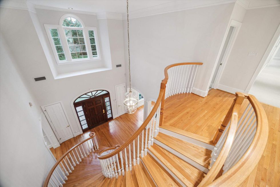 10235 Pineland Walter Bering