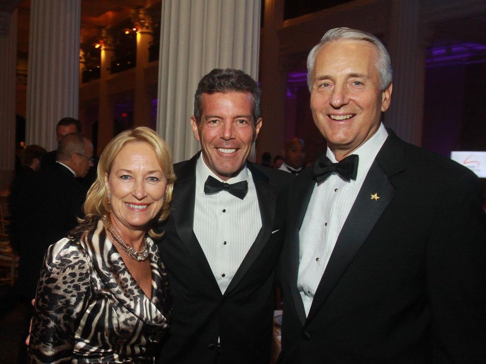 103 Marianne Ivany, from left, Guy J. Louthan and Dr. Robert Ivany at the Houston Symphony gala.