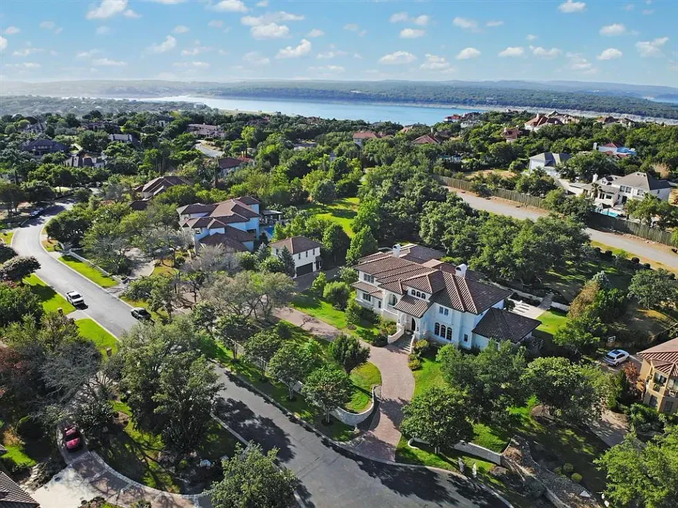 106 Bella Cima Drive Lake Travis Austin house