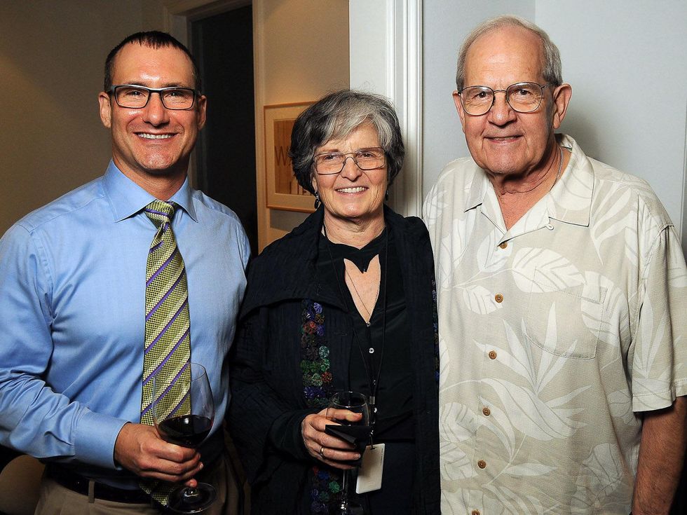 11 Dean Putterman, left, with Anne Wilkes Tucker and Clint Willour at the Art Circle launch October 2013