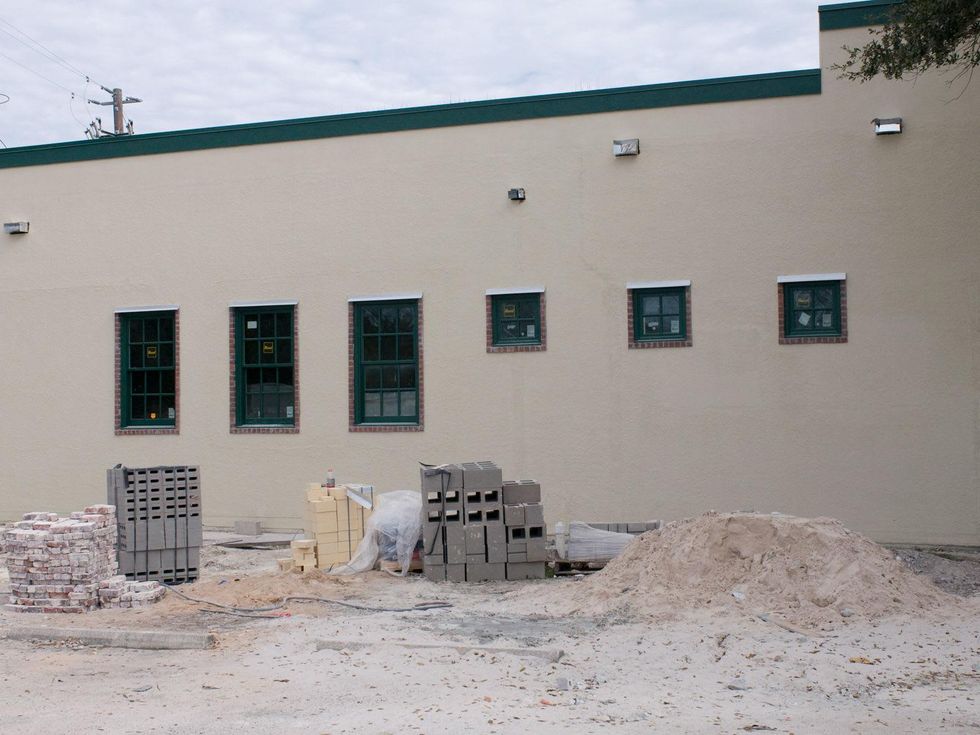 11 Killen's BBQ January 2014 construction