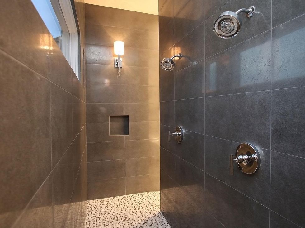 11 On the Market 1302 Milford December 2014