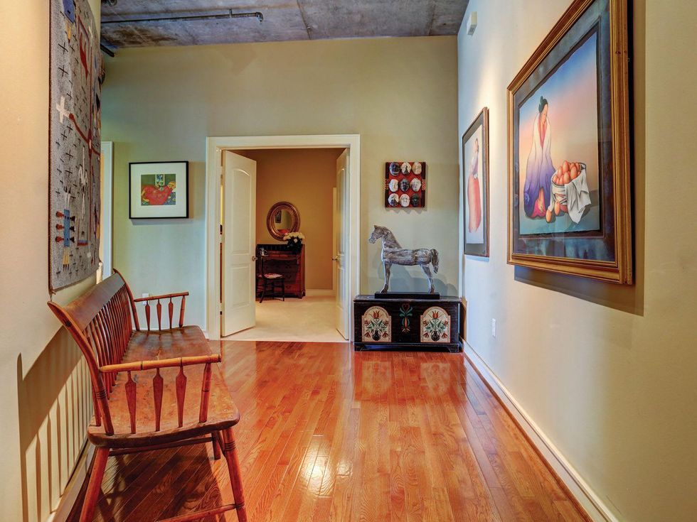 11 On the Market 1616 Fountain View No. 310 August 2014