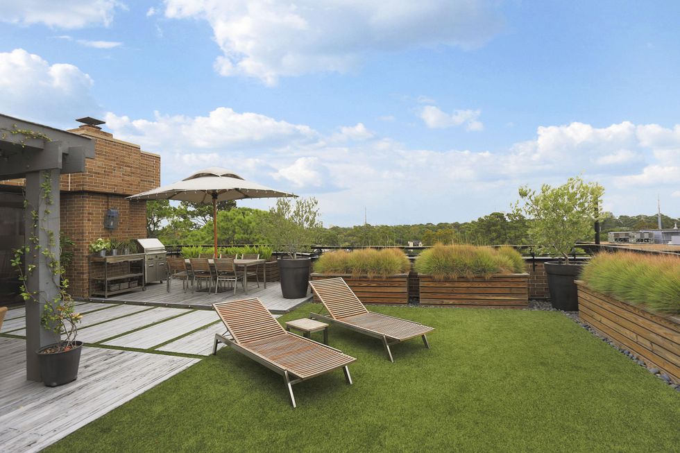 11 On the Market 21 Briar Hollow 802 penthouse with rooftop garden June 2014 terrace