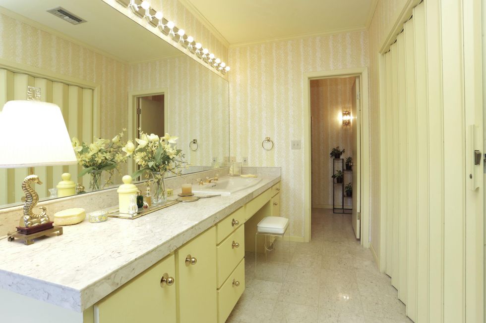 11 On the Market mid-mod ranch-style house in Brookshire 6th and Purdy streets September 2014