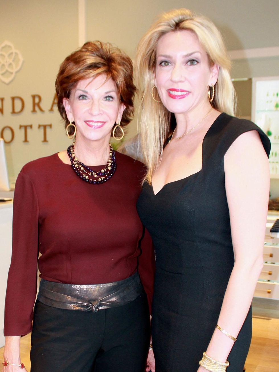 11 Recipe for Success Dress for Success event September 2013 Vicki Rizzo and Mauri Oliver