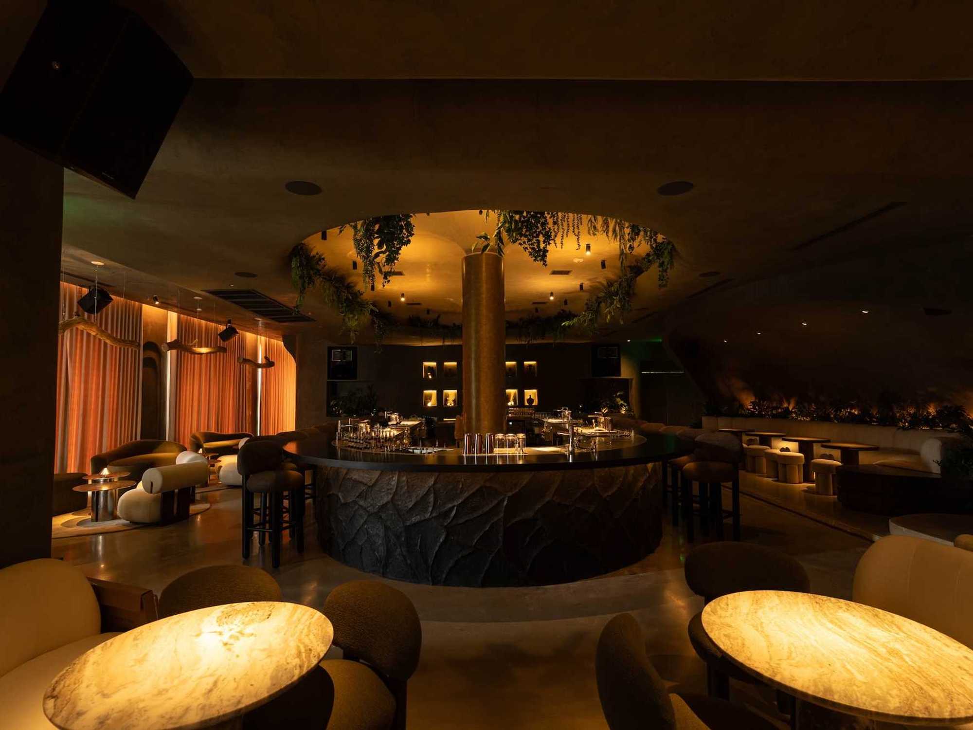 1111 bar interior