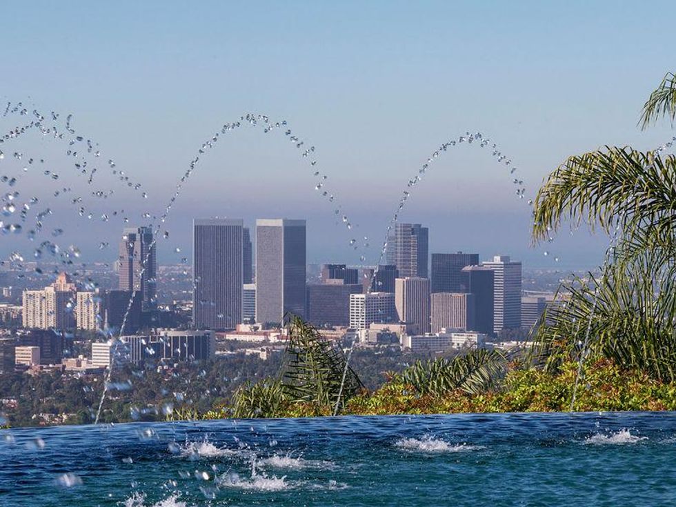 1181 North Hillcrest Jay Z Beyonce 5