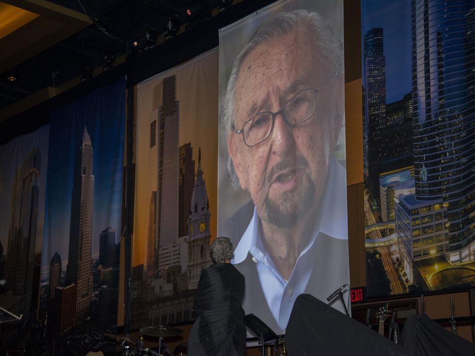12 Cesar Pelli in a video testimonial at the Rice Design Alliance Gala November 2014.