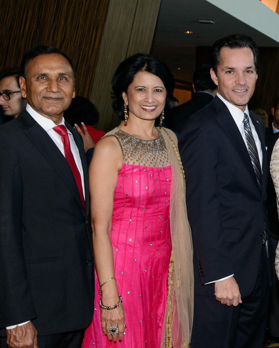 12 Indo-American Chamber of Commerce Gala August 2013 Suresh Khator, Renu Khator and Jay Guerrero
