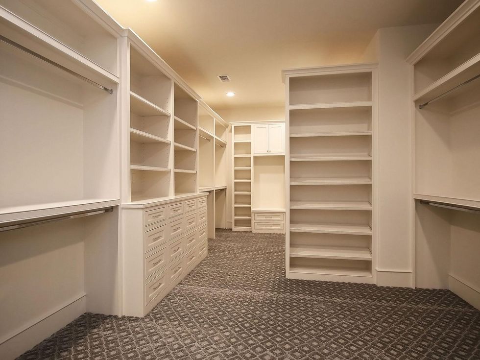 12 On the Market 1302 Milford December 2014