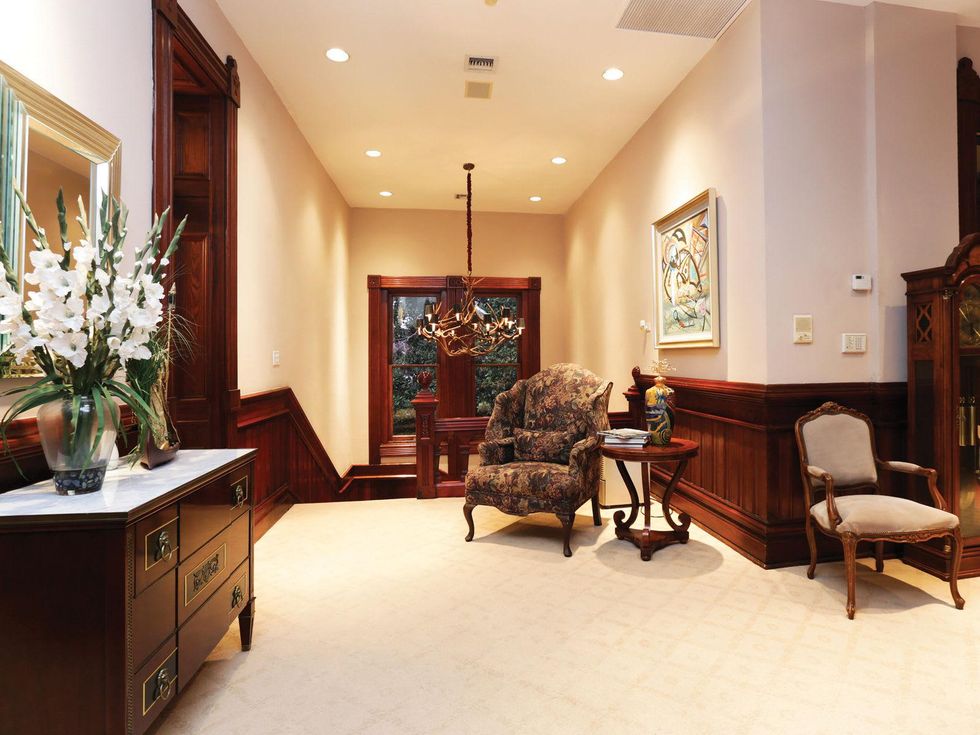 12 On the Market 201 Westmoreland November 2013