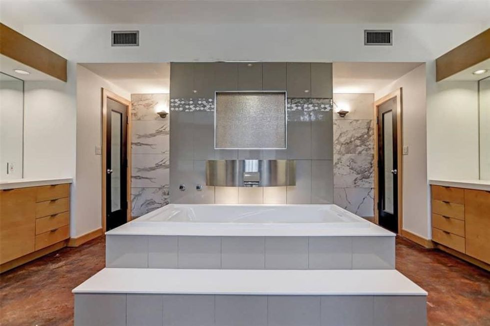 12020 Tall Oaks St Frank Lloyd Wright Houston