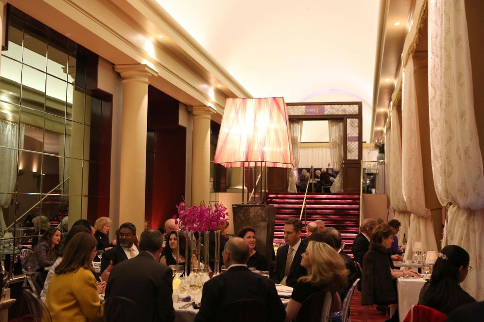 122 Large group table Wortham Center Founder's Salon makeover March 2015