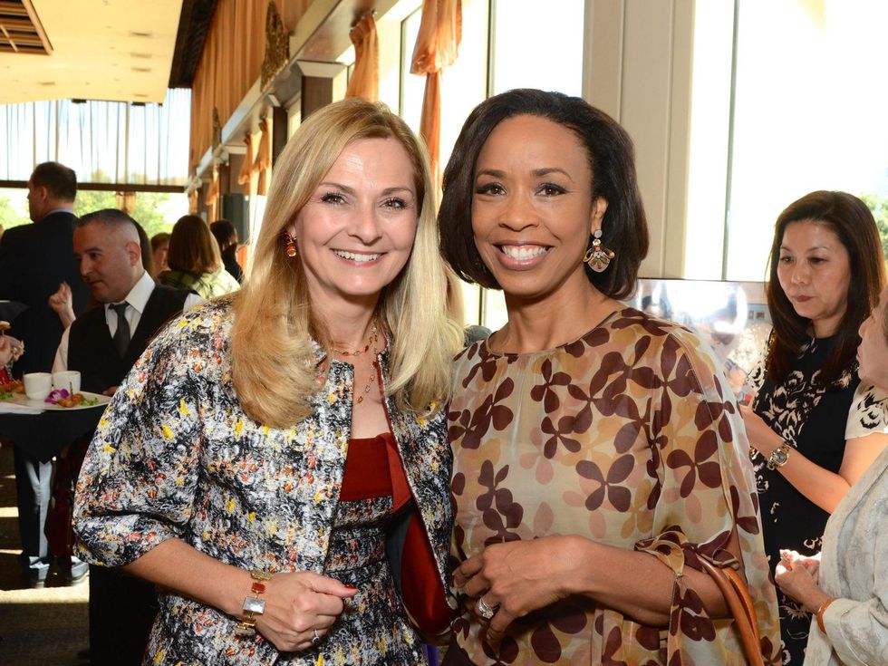 13 Kathy French, left, and Gina Gaston at the Dec My Room luncheon October 2014