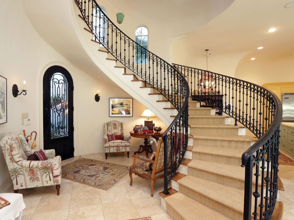 13 On the Market 1210 Berthea St. February 2014