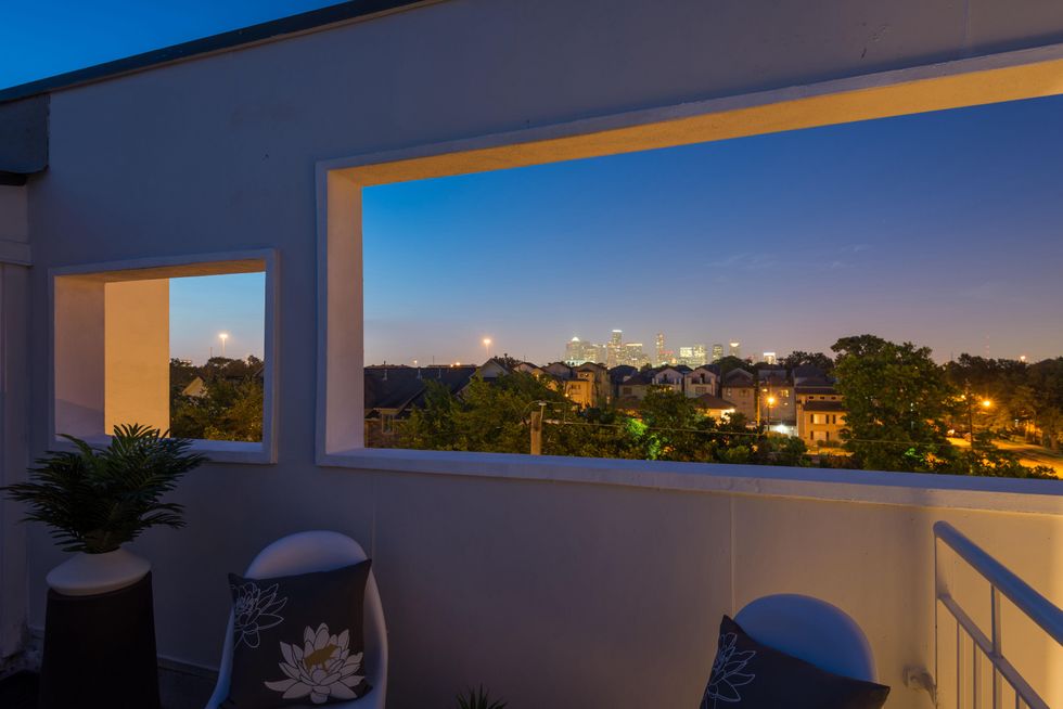 13 On the Market 1416 Southmore Blvd. July 2014.