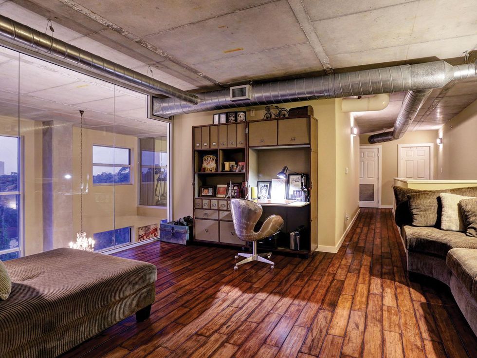 13 On the Market 6007 Memorial Drive Unit 501 February 2015