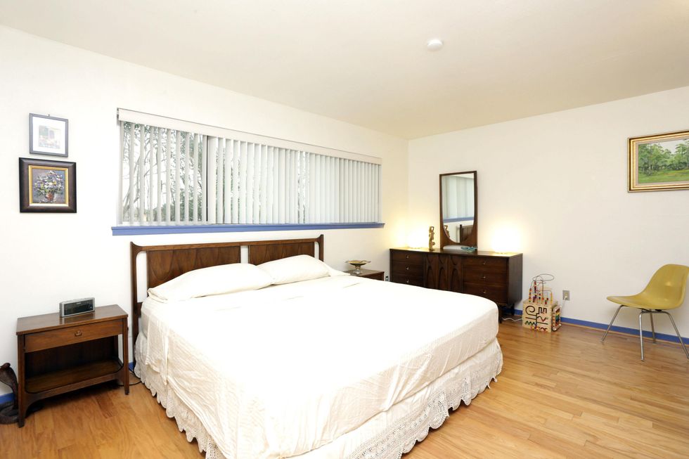 13 On the Market 9307 McAvoy March 201