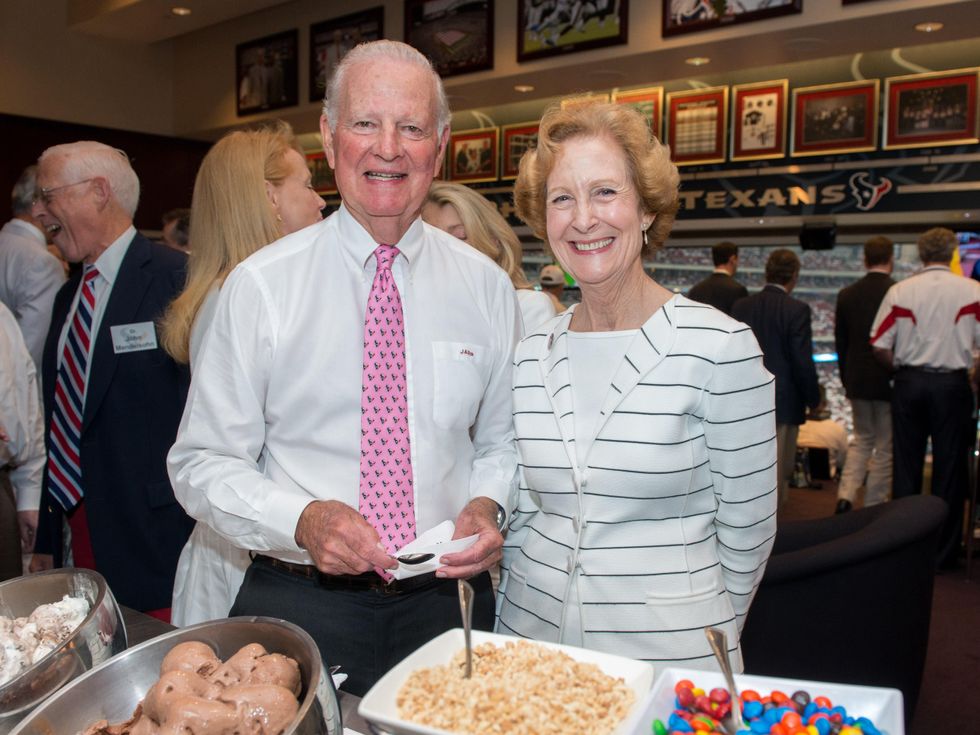 Houston Texans debut new food, offerings for 2019 at NRG Stadium