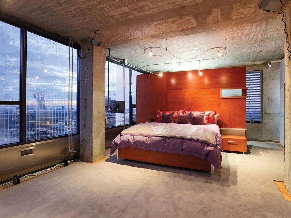 14 On the Market 14 Greenway No. Ph 28e November 2014 master bedroom