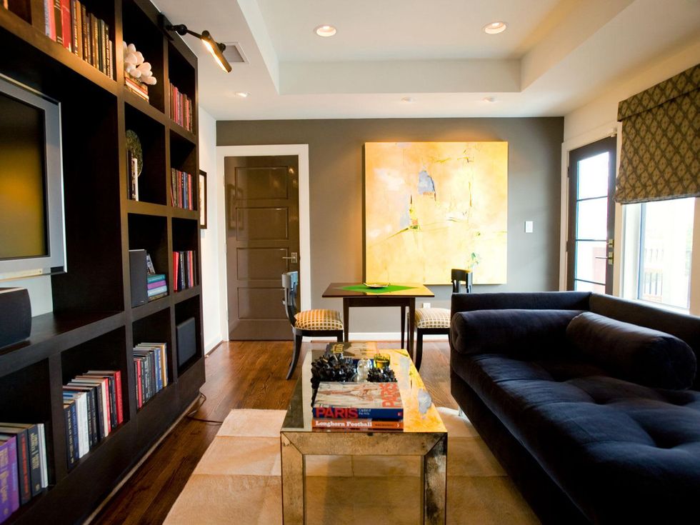 14 On the Market 1807 Brun St. January 2015