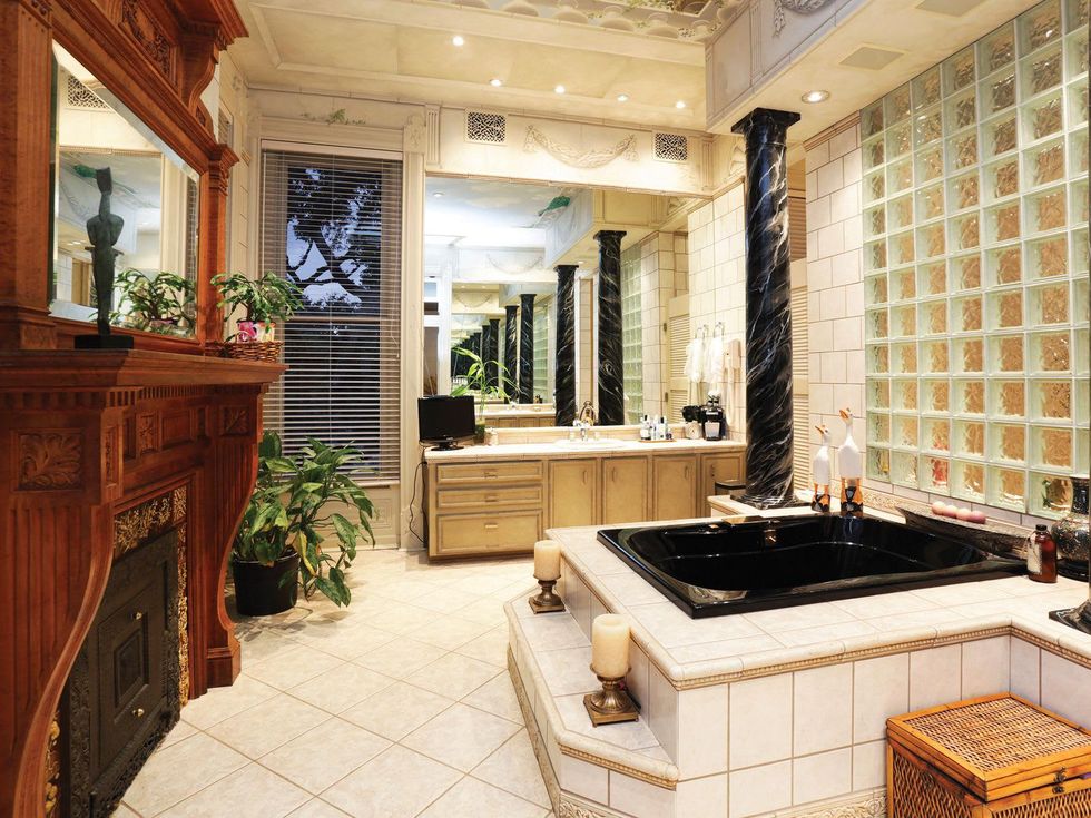 14 On the Market 201 Westmoreland November 2013