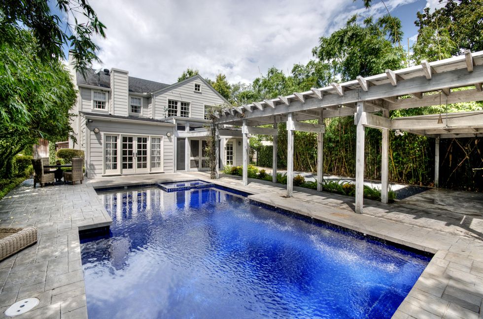 14 On the Market 2107 Looscan September 2014