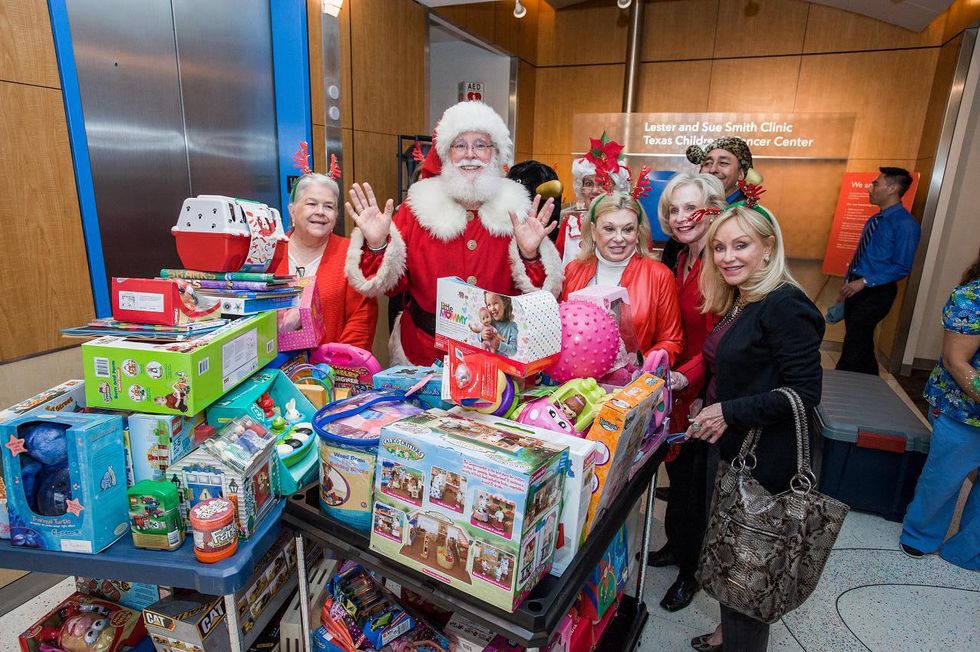 14 Santa at Texas Children's Hospital December 2013