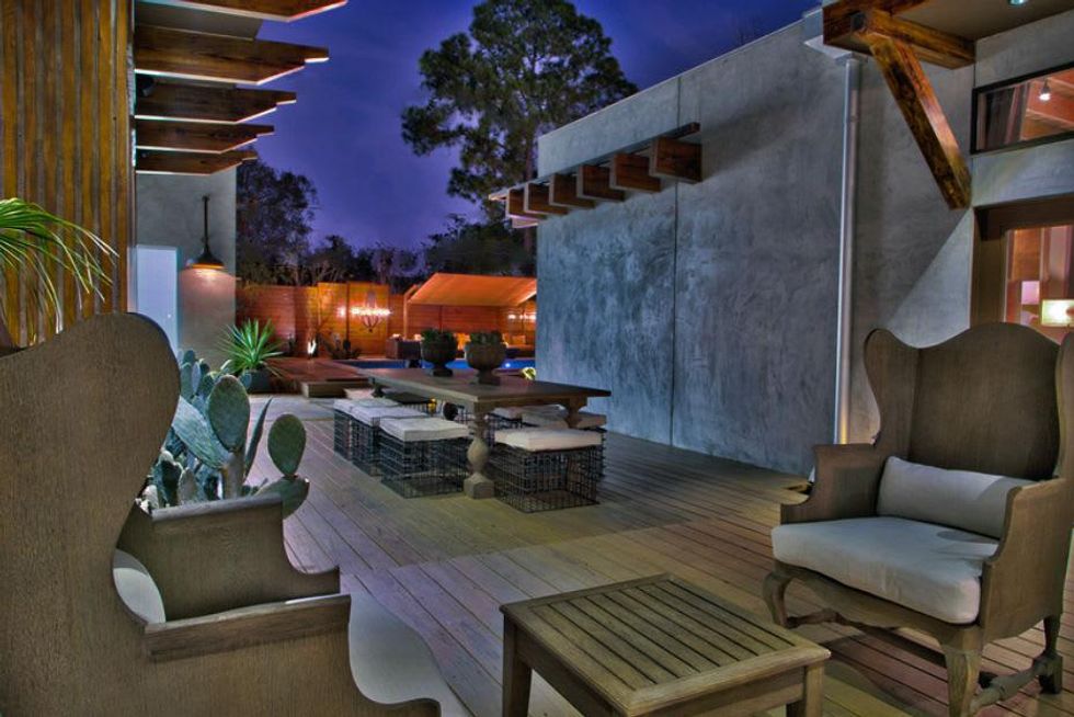 15 On the Market 3606 Sun Valley Drive February 2015