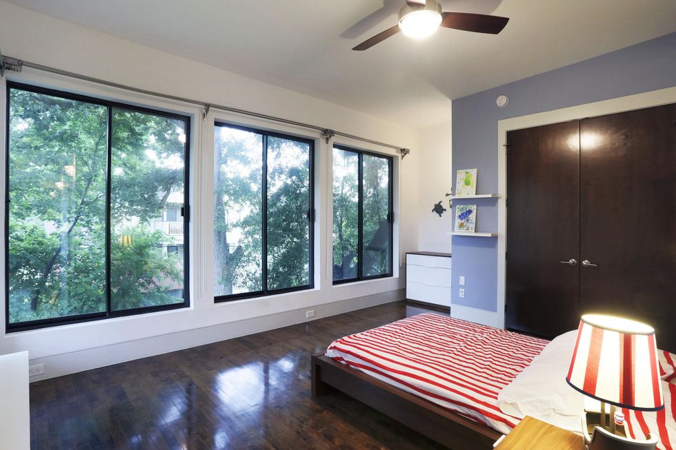 15 On the Market 734 E. 8th St. Houston Heights March 2015