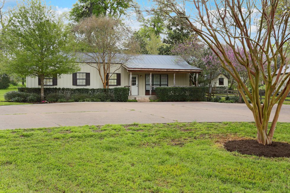 15 On the Market Morning Glory Farm in Brenham November 2014